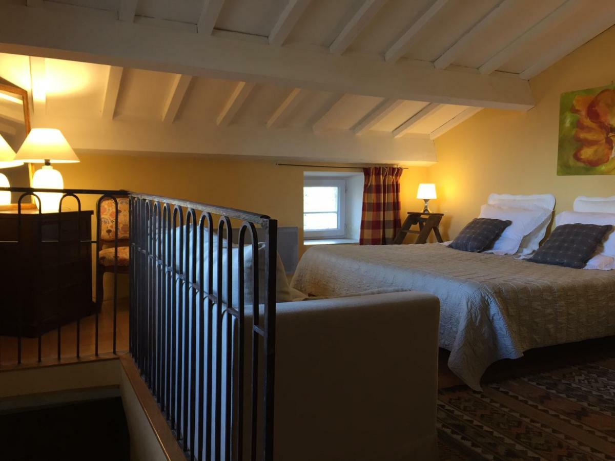 Les Aiguieres En Provence Bed & Breakfast Suze-la-Rousse Exterior photo